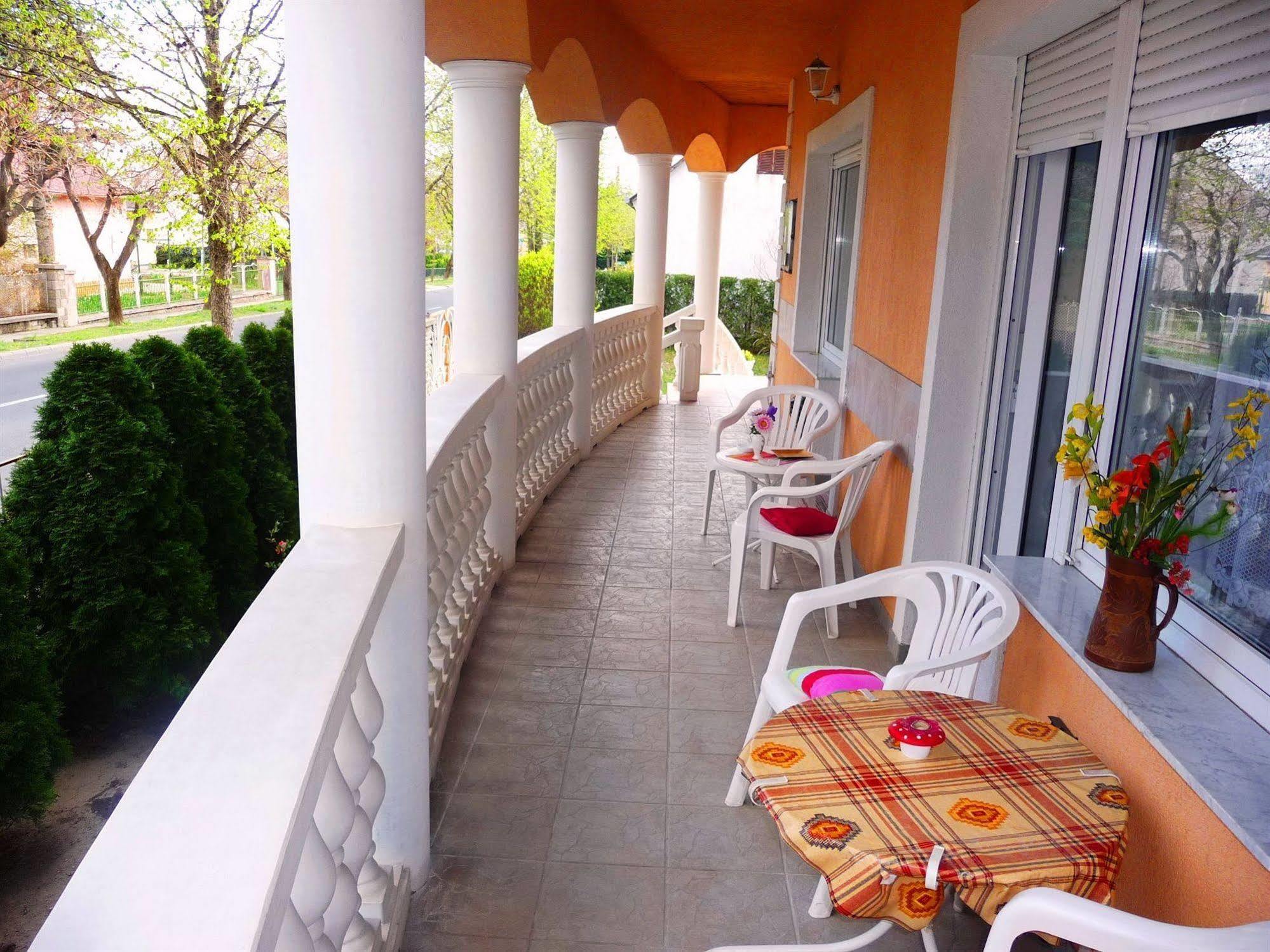 Joker Villa Apartmanhaus Hévíz Exteriér fotografie