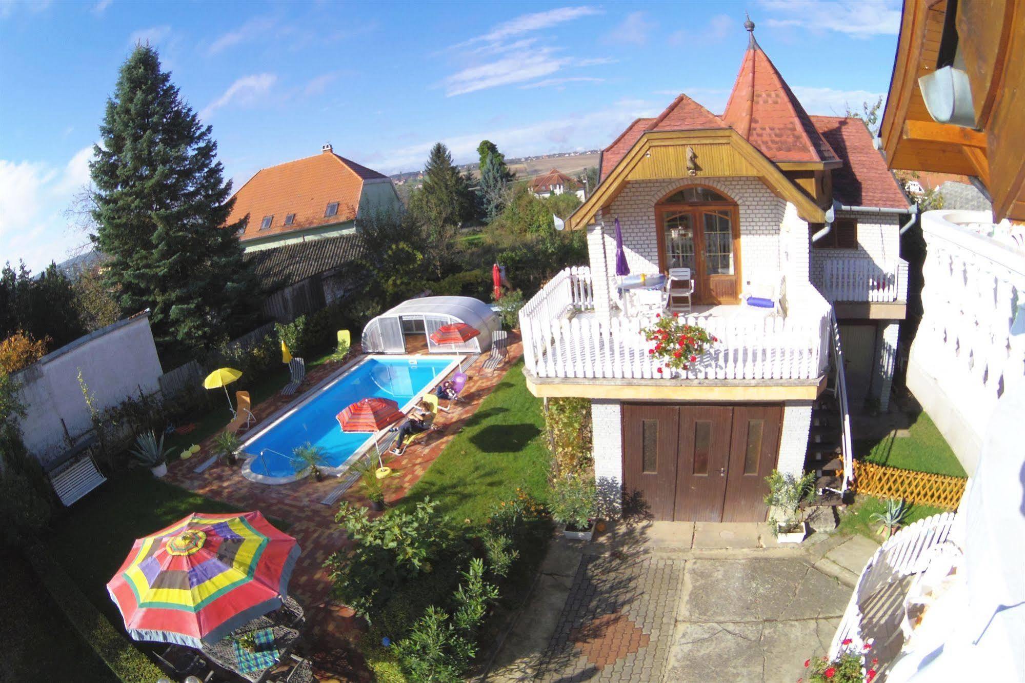 Joker Villa Apartmanhaus Hévíz Exteriér fotografie